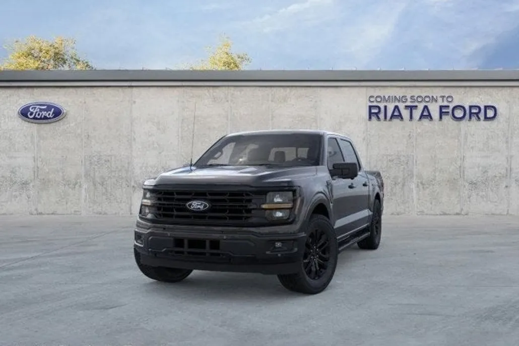 2025 Ford F-150 XLT photo 1