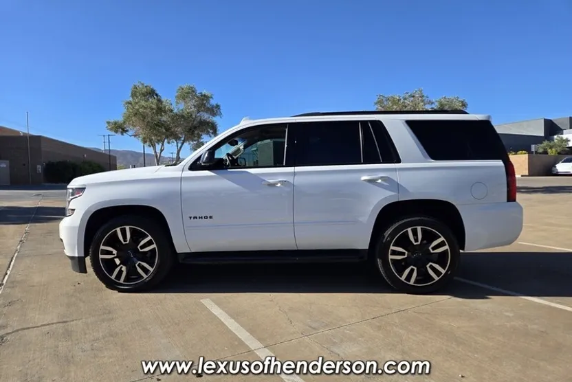 2018 Chevrolet Tahoe Premier photo 1