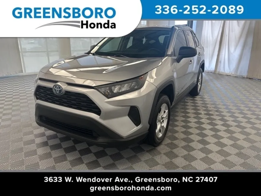 2021 Toyota RAV4 Hybrid LE photo 1