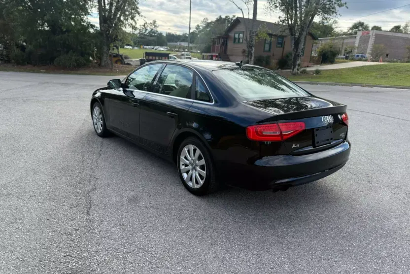 2013 Audi A4 Quattro Premium photo 1