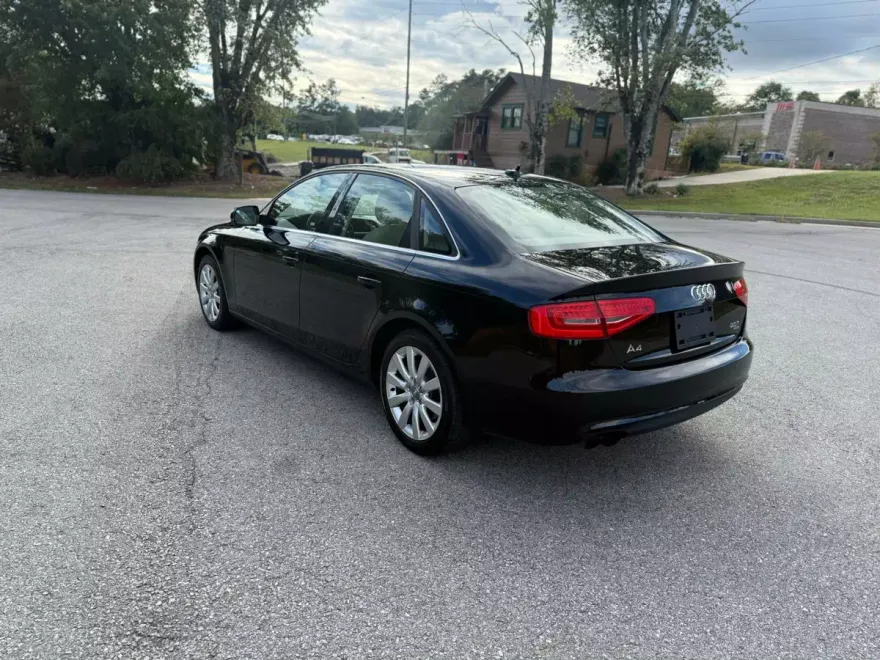2013 Audi A4 Quattro Premium photo 1