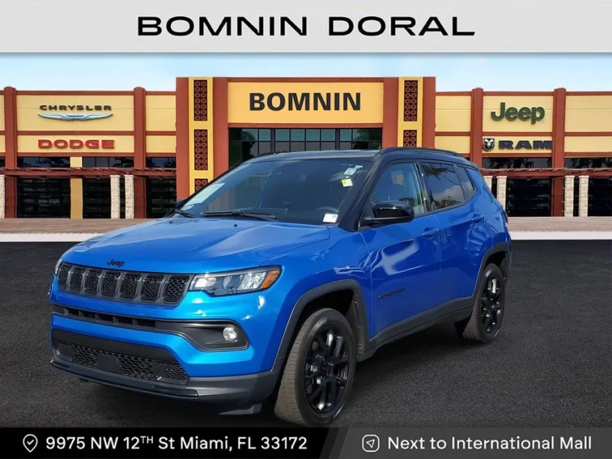 2023 Jeep Compass Latitude photo 1