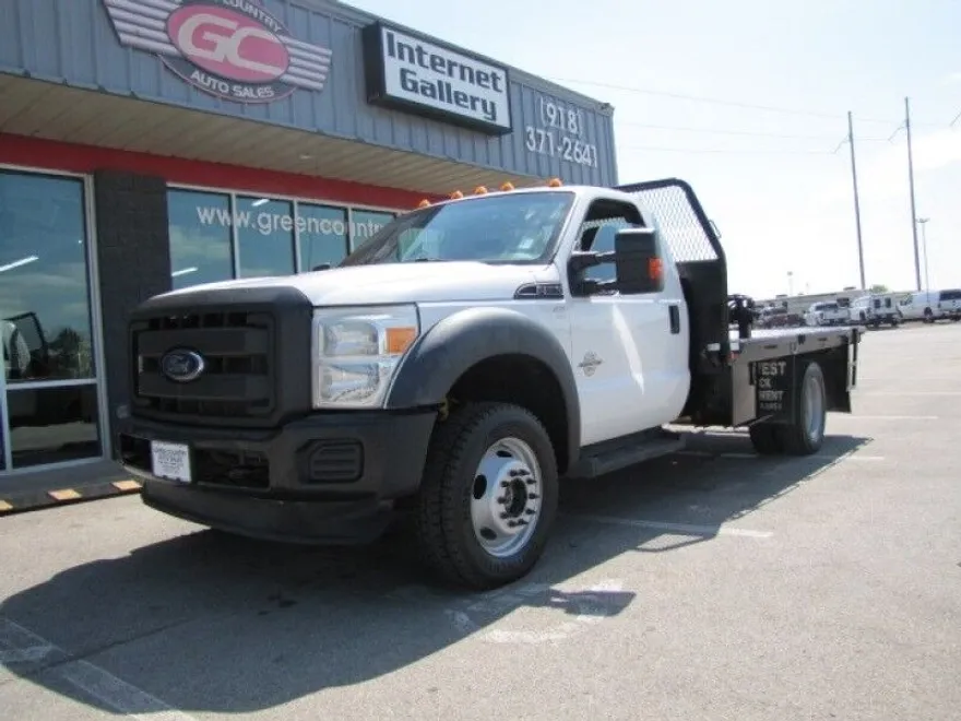 2012 Ford F-550 XL photo 1