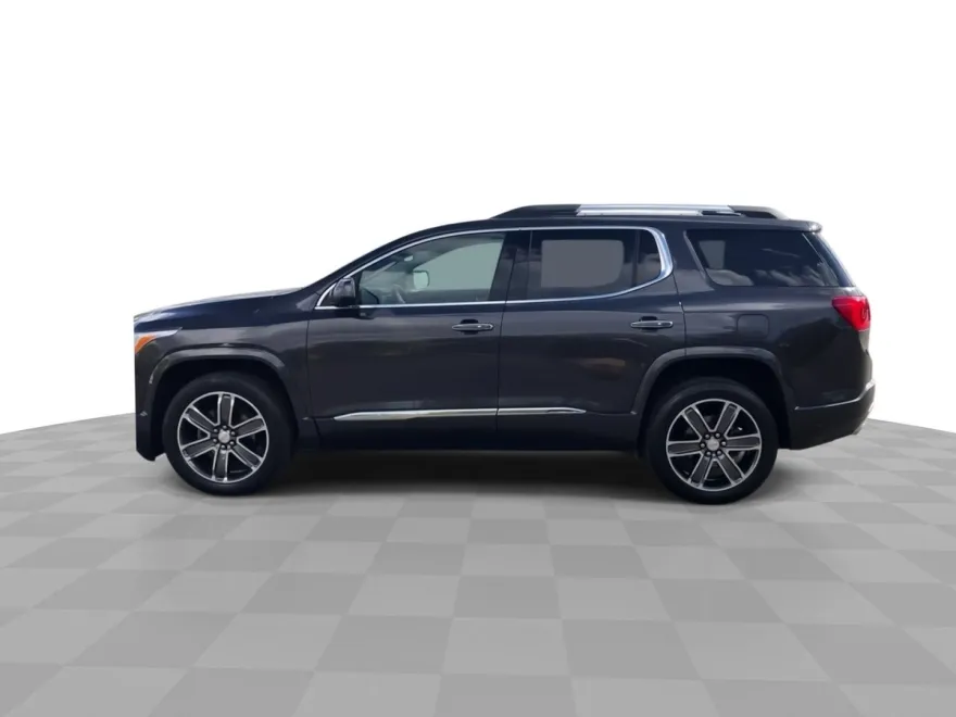 2017 Gmc Acadia Denali photo 1