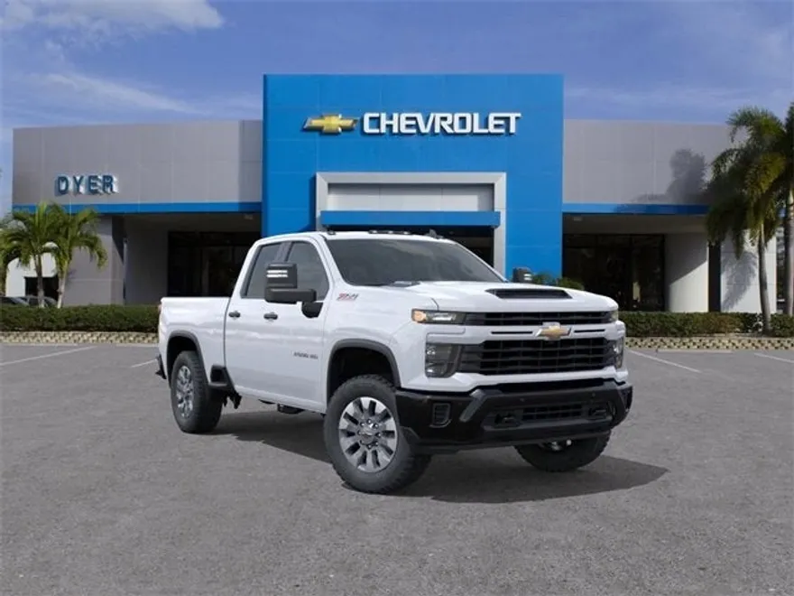 2026 Chevrolet Silverado 2500HD Custom photo 1