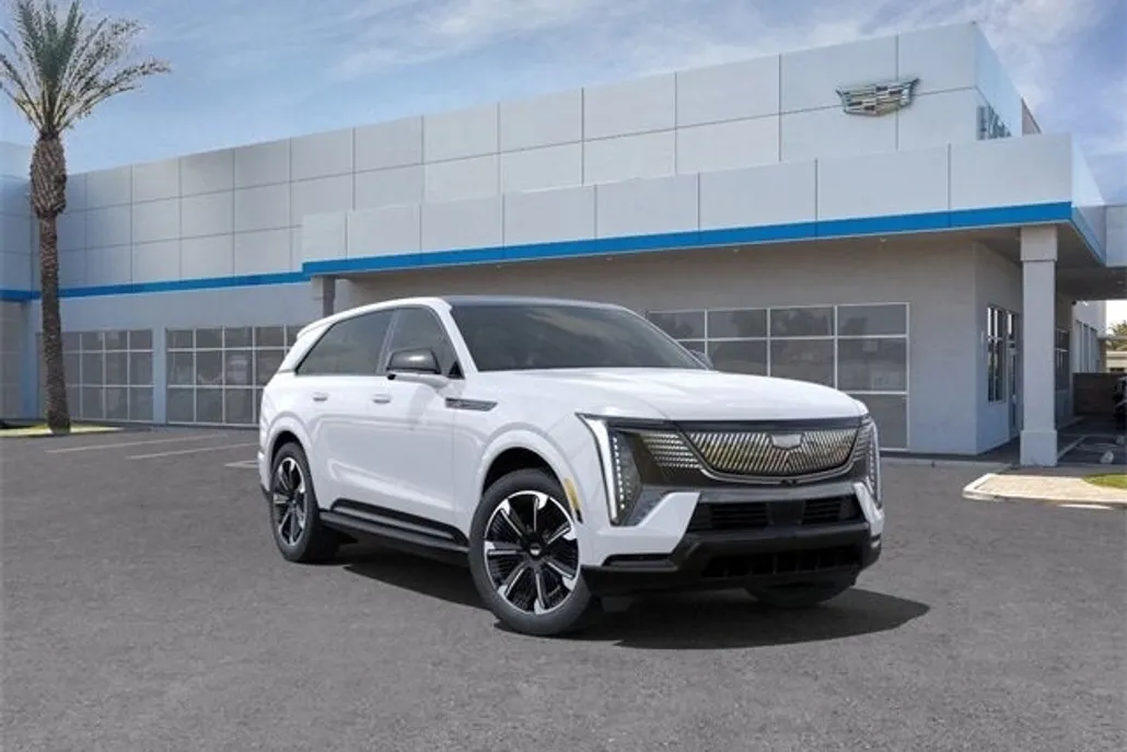 2025 Cadillac Escalade IQ Sport photo 1
