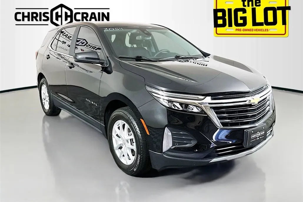 2023 Chevrolet Equinox LT photo 1