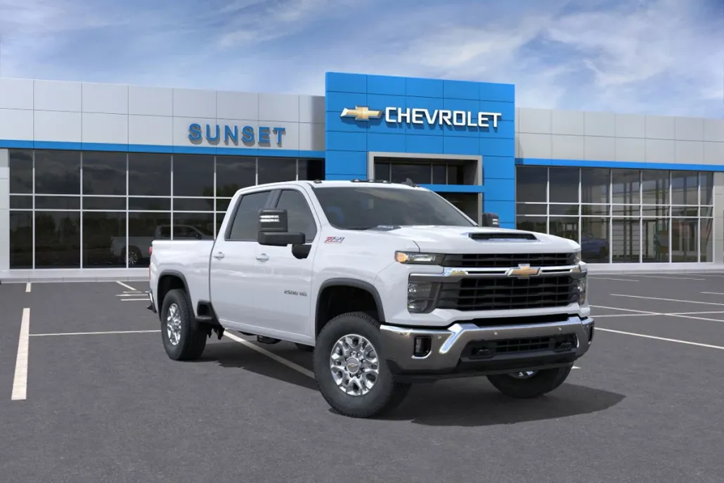2025 Chevrolet Silverado 2500HD LT photo 1