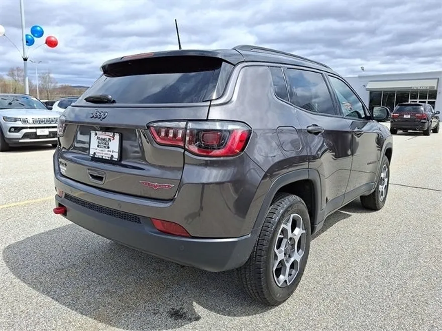 2022 Jeep Compass Trailhawk photo 15