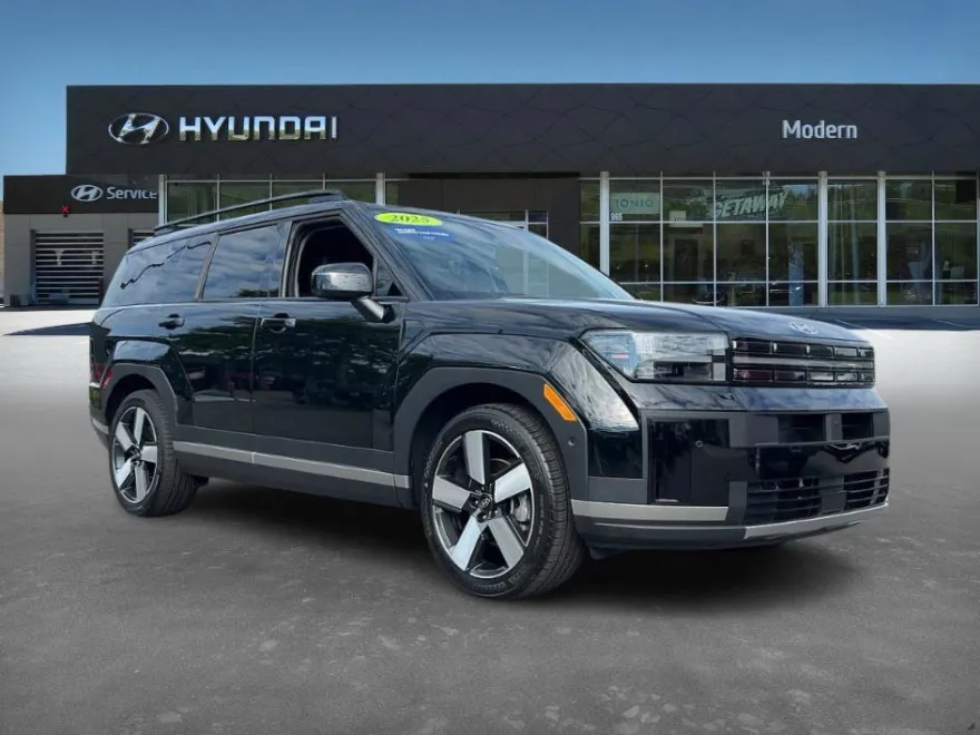 2025 Hyundai Santa Fe Limited photo 1