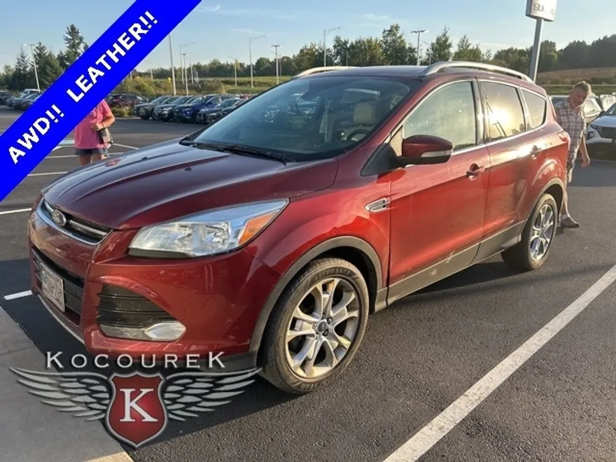 2015 Ford Escape Titanium photo 1