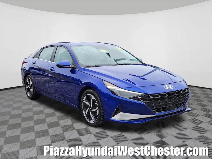 2023 Hyundai Elantra Limited photo 1