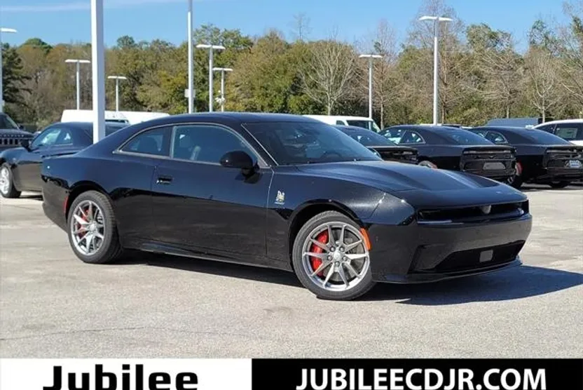 2025 Dodge Charger Daytona Scat Pack AWD photo 1