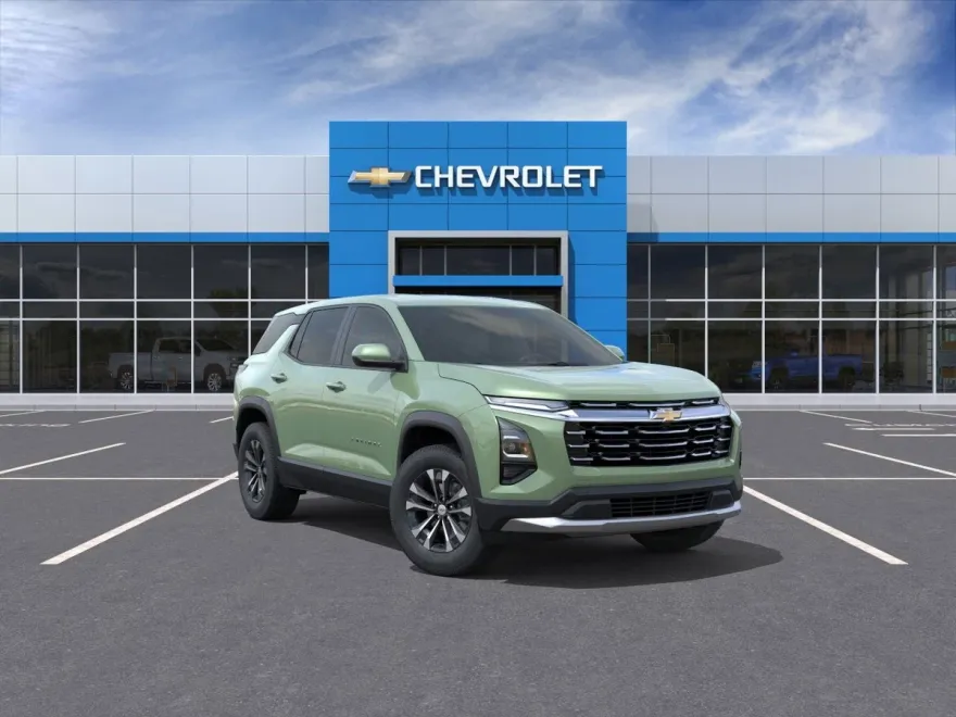 2026 Chevrolet Equinox LT photo 1