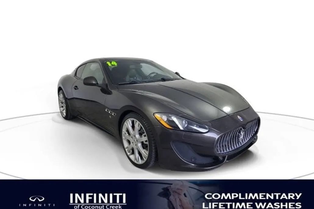 2014 Maserati Granturismo Sport photo 1