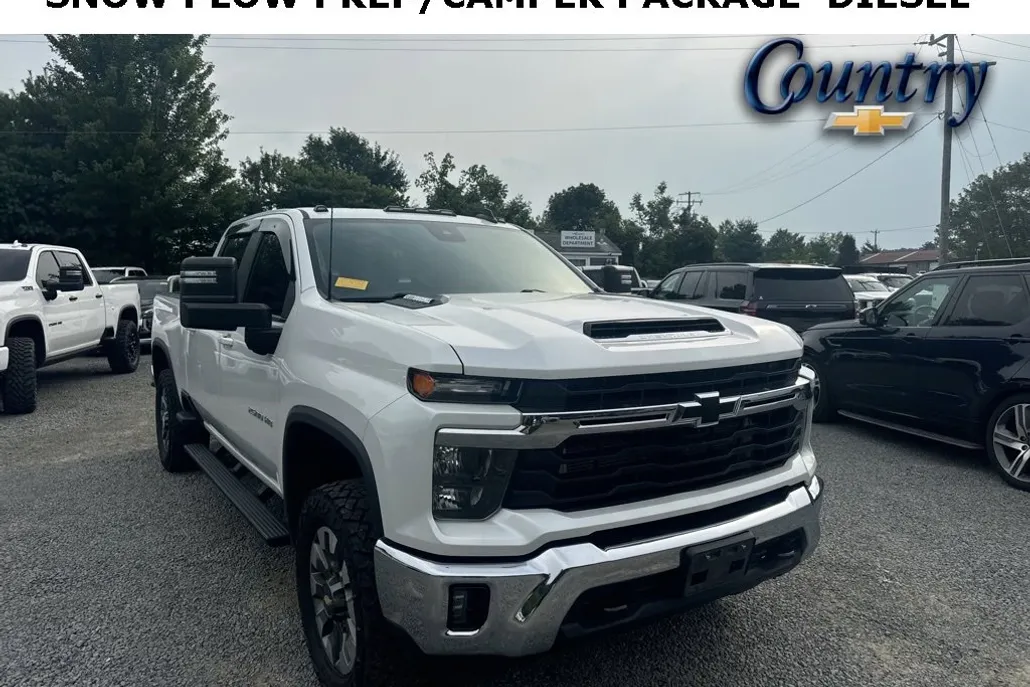 2024 Chevrolet Silverado 2500HD photo 1