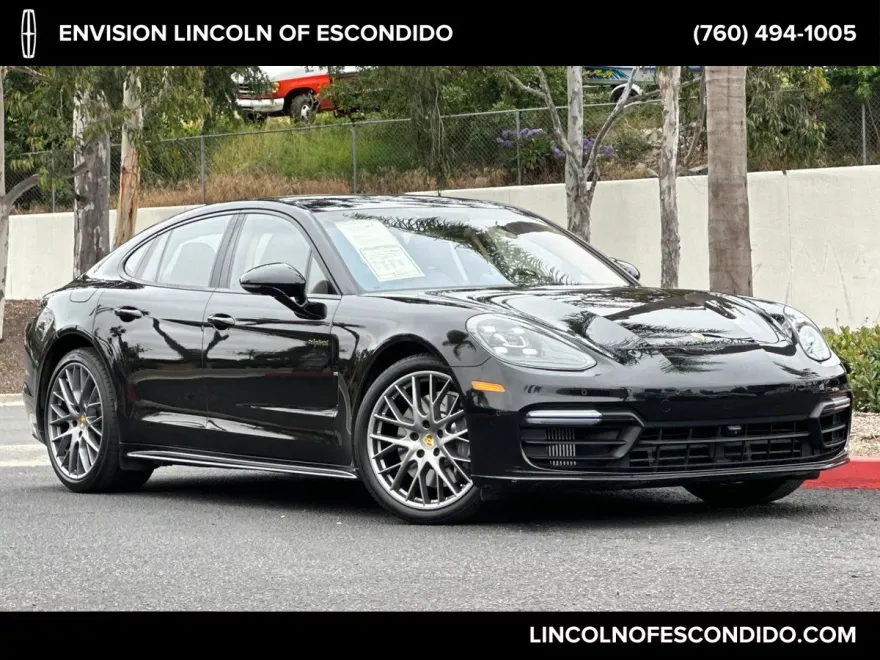 2018 Porsche Panamera E-Hybrid 4 photo 1