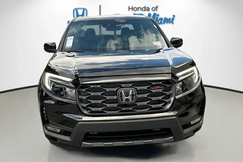2025 Honda Ridgeline TrailSport photo 1