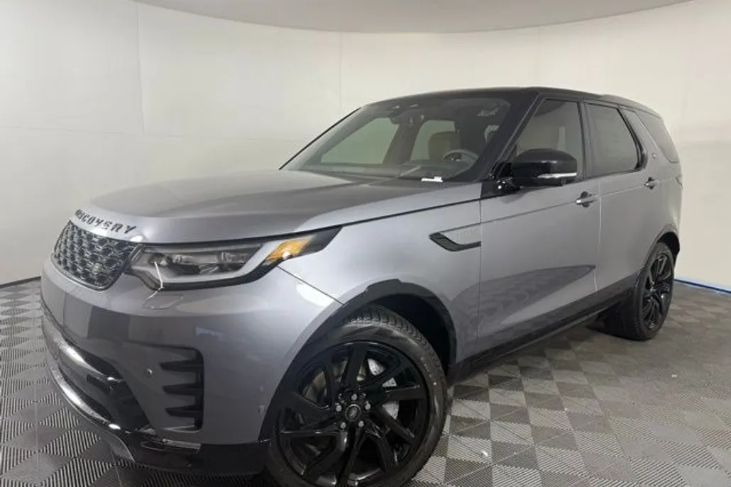2025 Land Rover Discovery SE photo 1