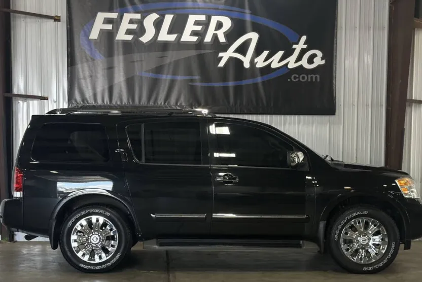 2015 Nissan Armada Platinum photo 1