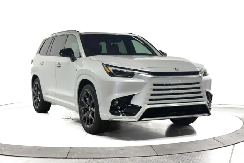2026 Lexus TX 500h F SPORT Performance Premium photo 1