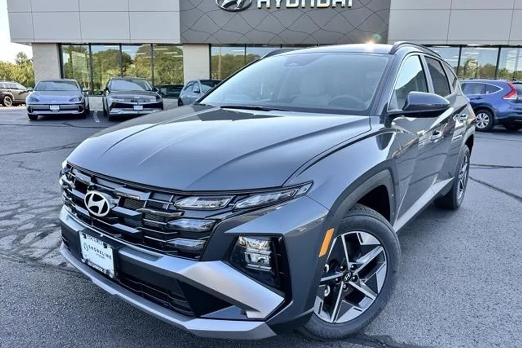 2026 Hyundai Tucson SEL photo 1