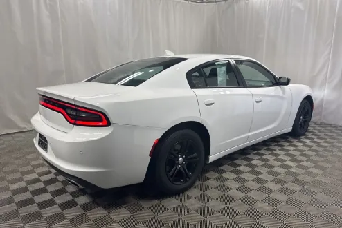 2023 Dodge Charger SXT photo 3