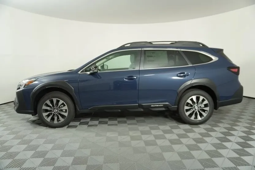 2025 Subaru Outback Limited photo 1