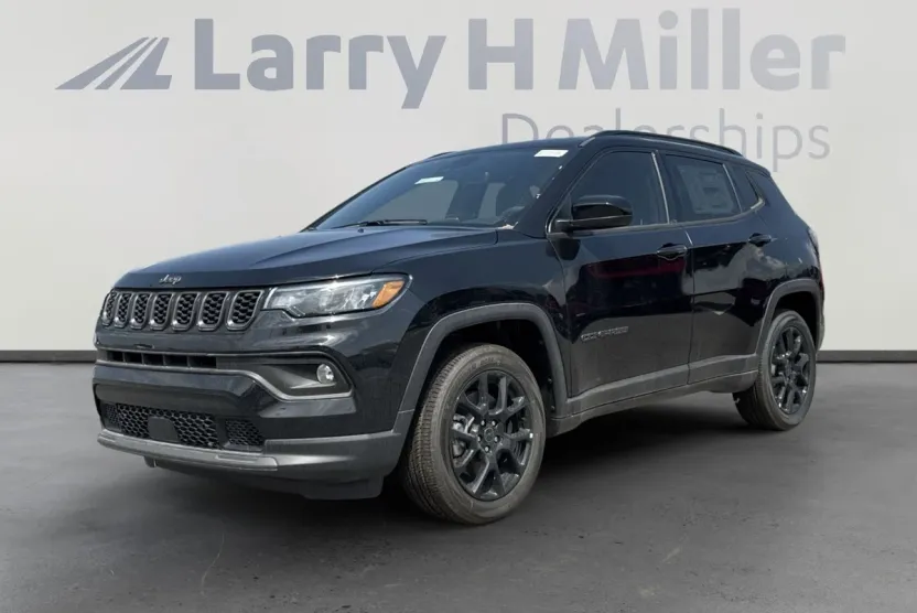 2025 Jeep Compass Latitude photo 1