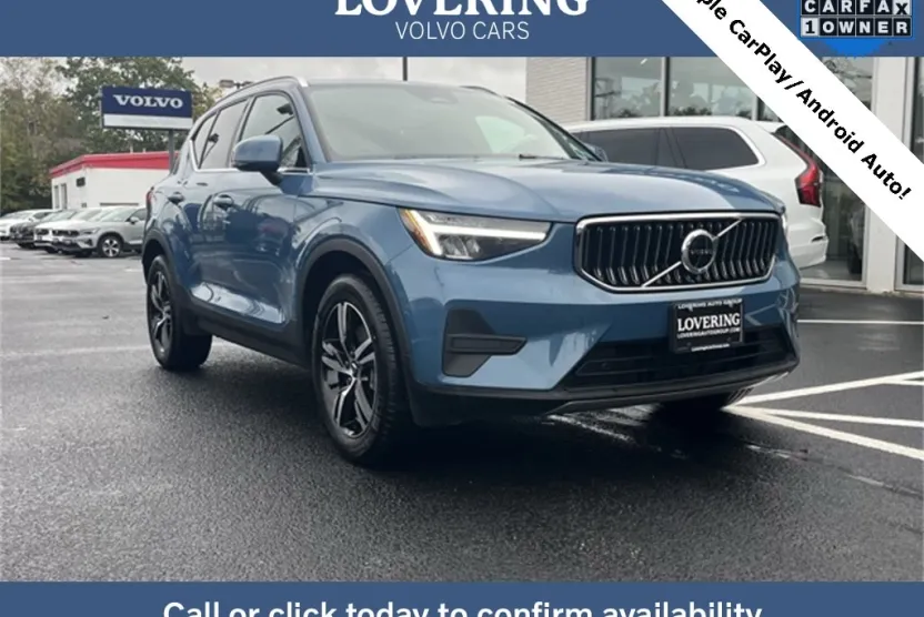 2025 Volvo XC40 Core photo 1