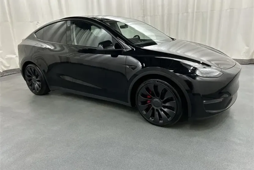 2022 Tesla Model Y Performance photo 1