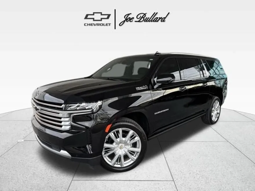 2021 Chevrolet Suburban High Country photo 1