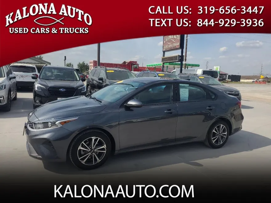 2024 Kia Forte LX photo 1