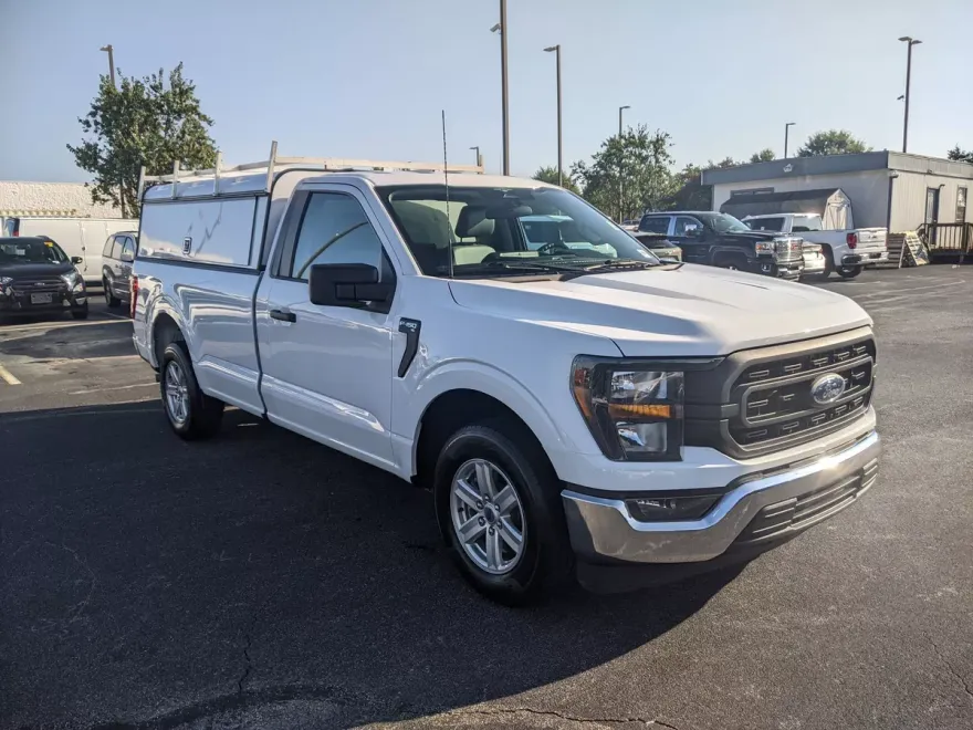 2023 Ford F-150 XL photo 1