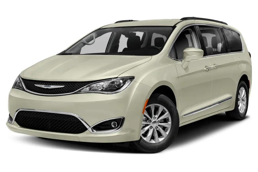2020 Chrysler Pacifica Touring Plus photo 1
