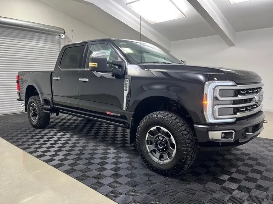2024 Ford F-250 photo 1