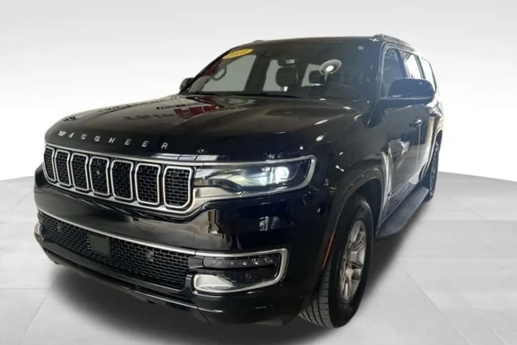 2023 Jeep Wagoneer Base photo 1