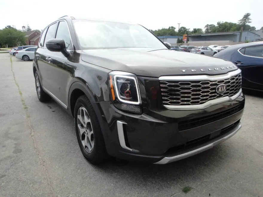 2020 Kia Telluride EX photo 1