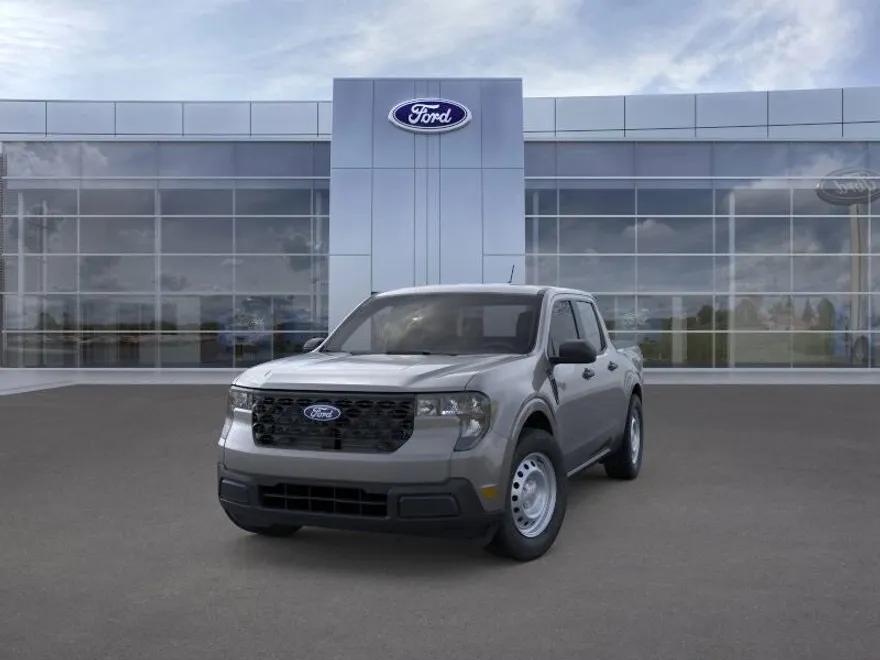 2025 Ford Maverick XL photo 1