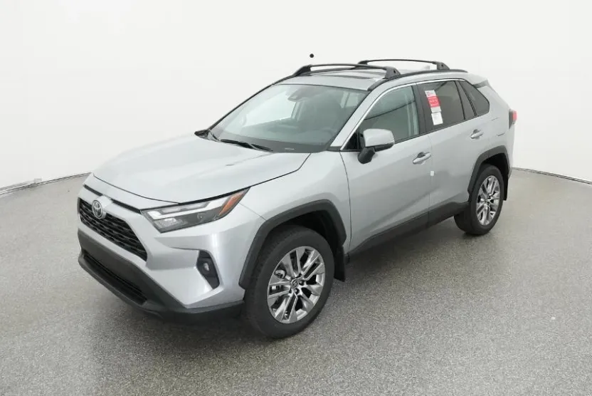 2025 Toyota RAV4 XLE Premium photo 1