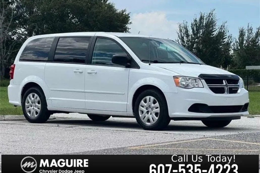 2017 Dodge Grand Caravan SE photo 1