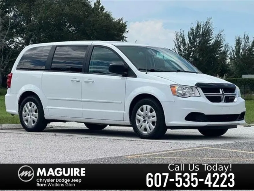 2017 Dodge Grand Caravan SE photo 1