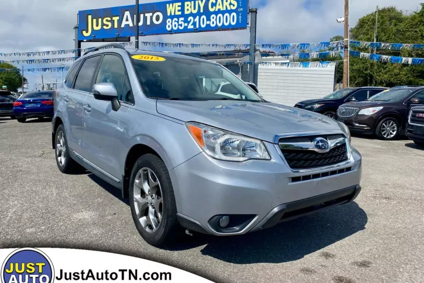 2015 Subaru Forester 2.5i Touring photo 1