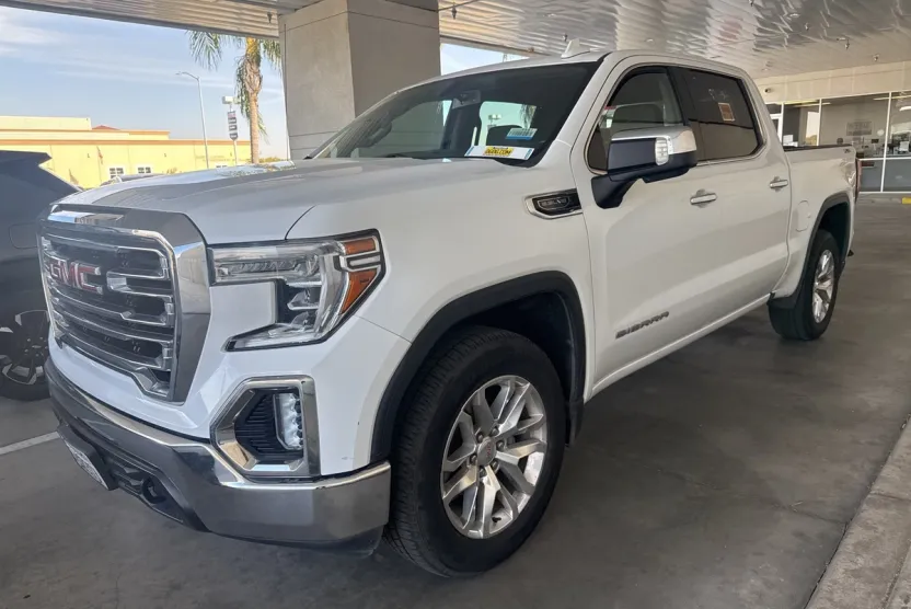 2021 Gmc Sierra 1500 SLT photo 1