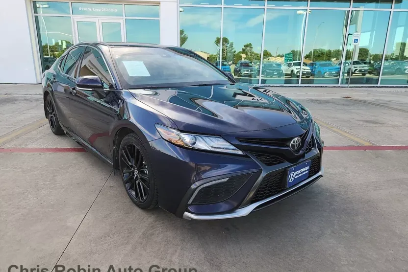 2022 Toyota Camry XSE photo 1