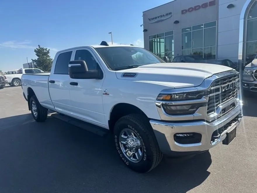 2025 Ram 2500 Tradesman photo 1