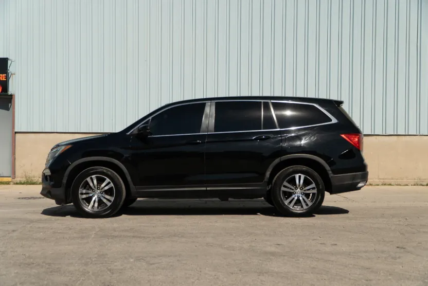 2016 Honda Pilot EX-L photo 1