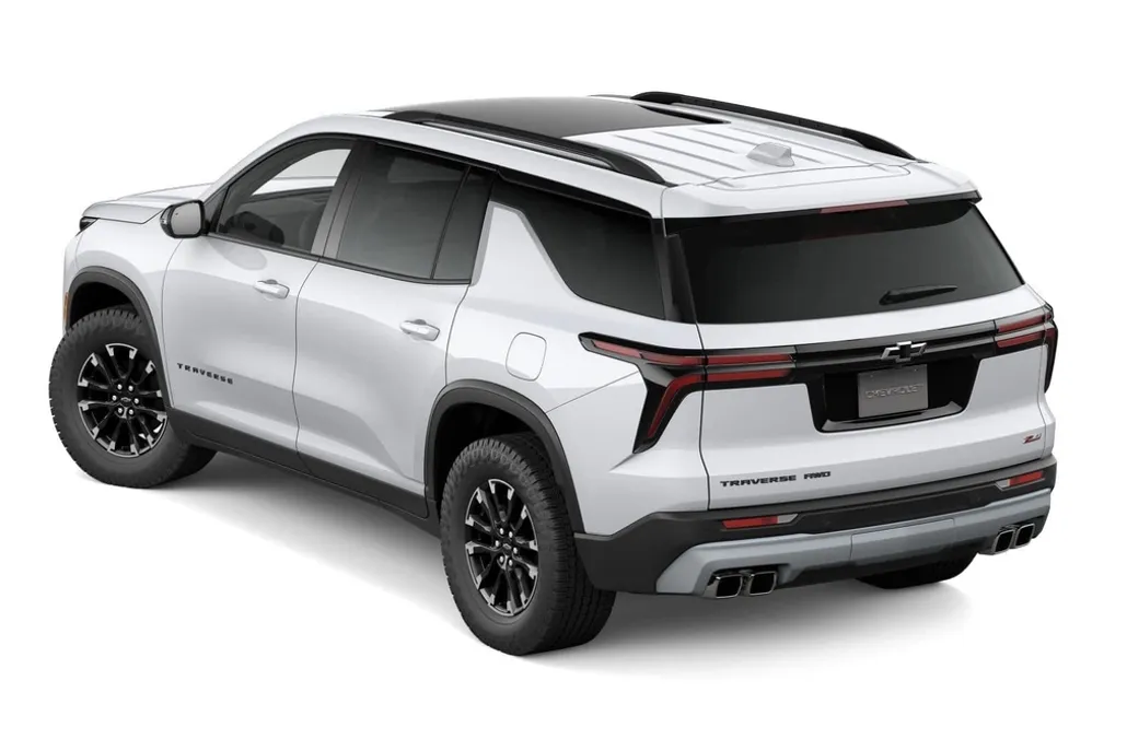 2026 Chevrolet Traverse Z71 photo 1
