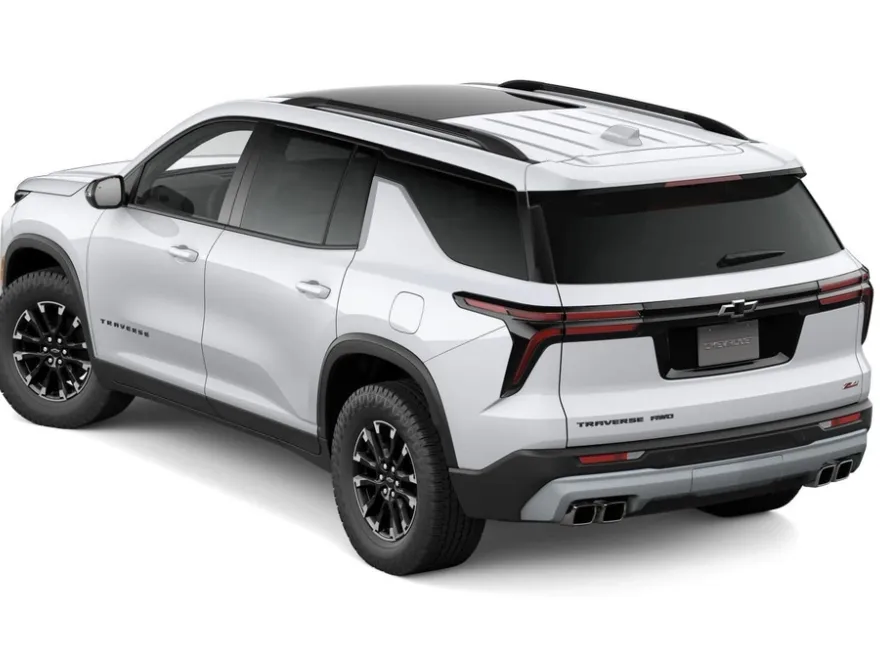 2026 Chevrolet Traverse Z71 photo 1
