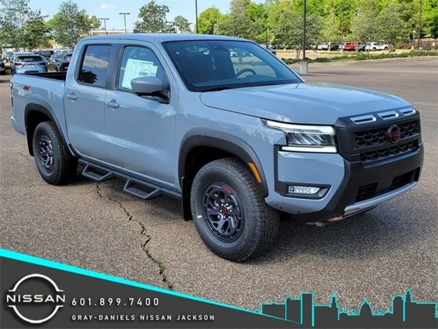 2025 Nissan Frontier PRO-4X photo 1